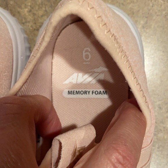 Women’s Avia shoes size 6 - Picture 7 of 7